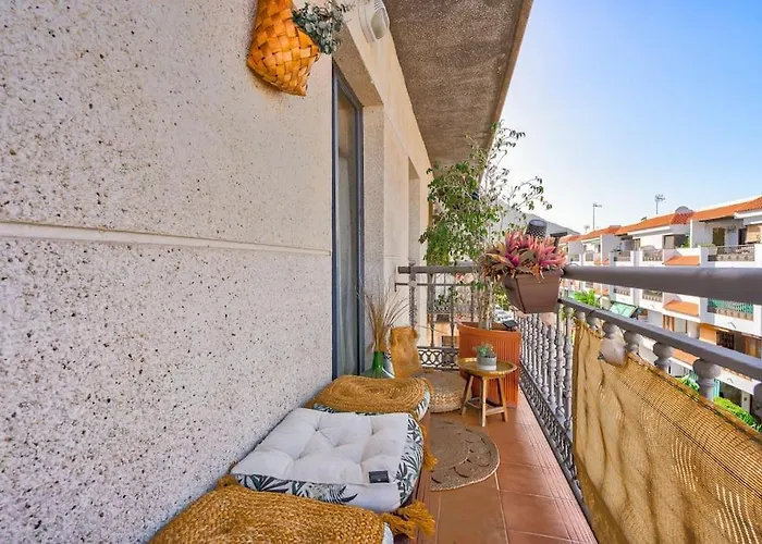 Precioso Semi-atico En Adeje - By Feel Your Holidays شقة